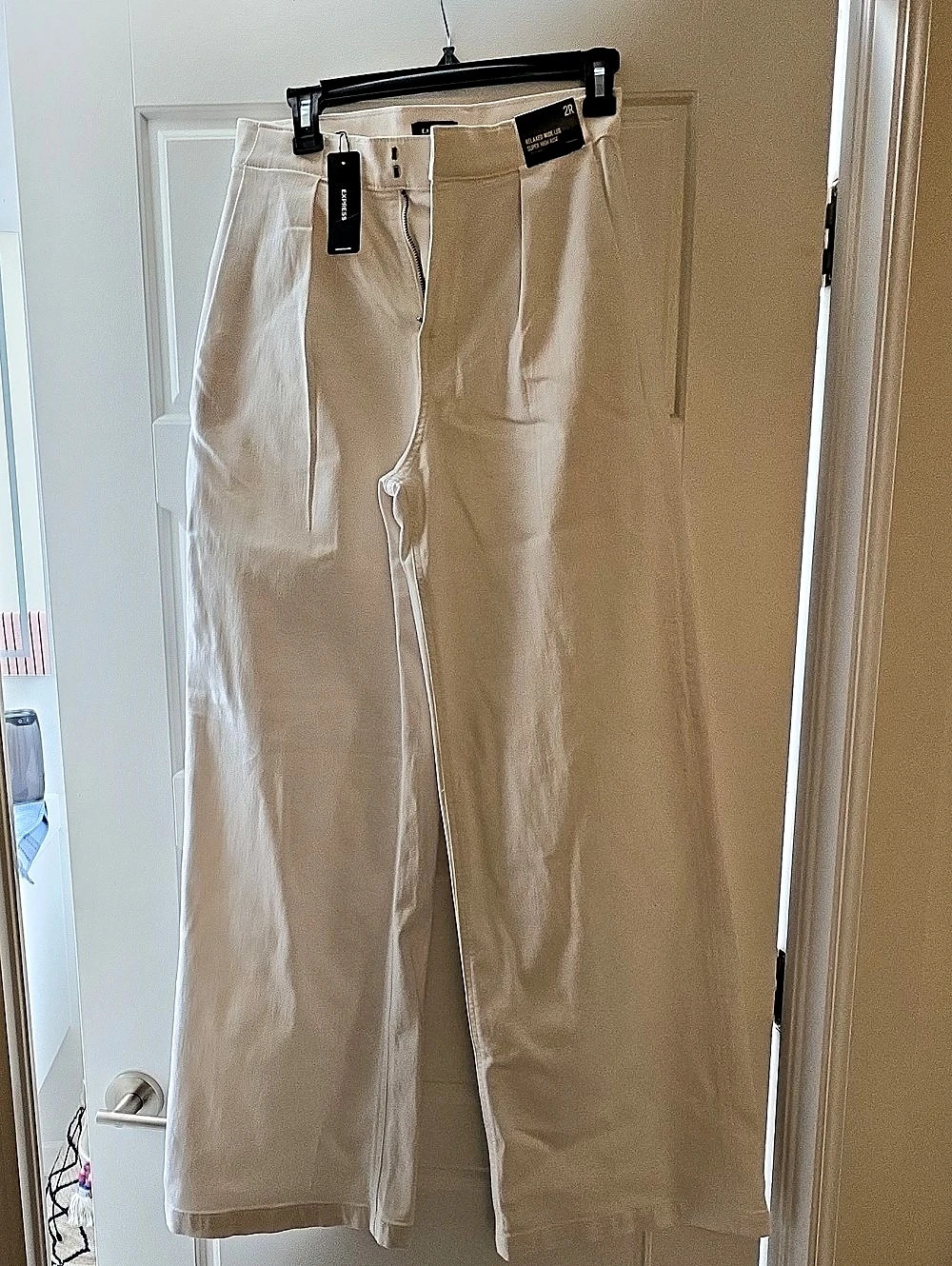 Express Relaxed Wide Leg Super High Rise Pants White Size 2R